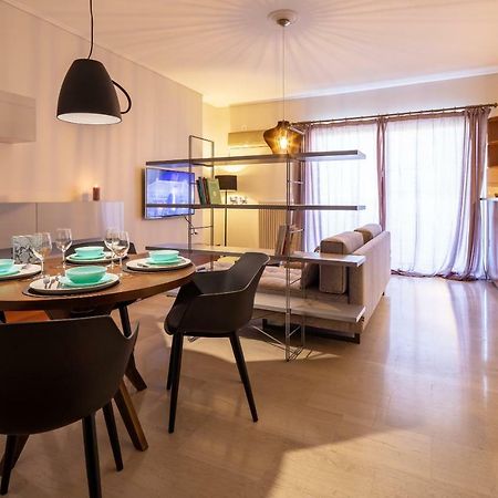 Kleio - Spacious Apartment In Glyfada Athènes Extérieur photo