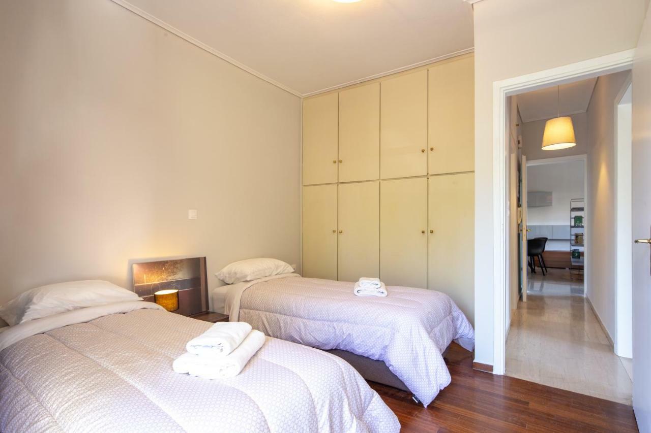 Kleio - Spacious Apartment In Glyfada Athènes Extérieur photo