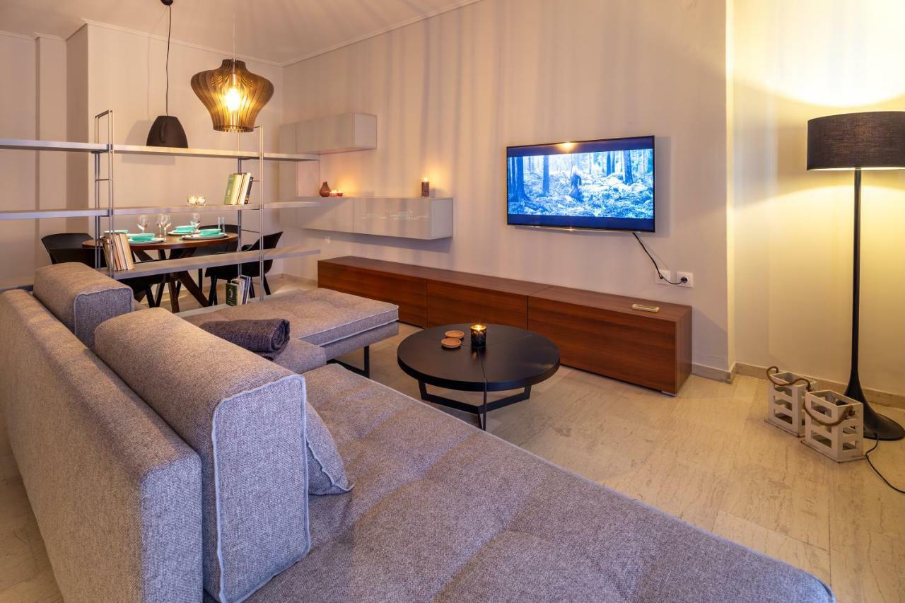 Kleio - Spacious Apartment In Glyfada Athènes Extérieur photo